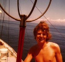 peildeck cap san diego 1974