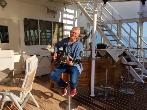 ms "bremen" richtung arktis